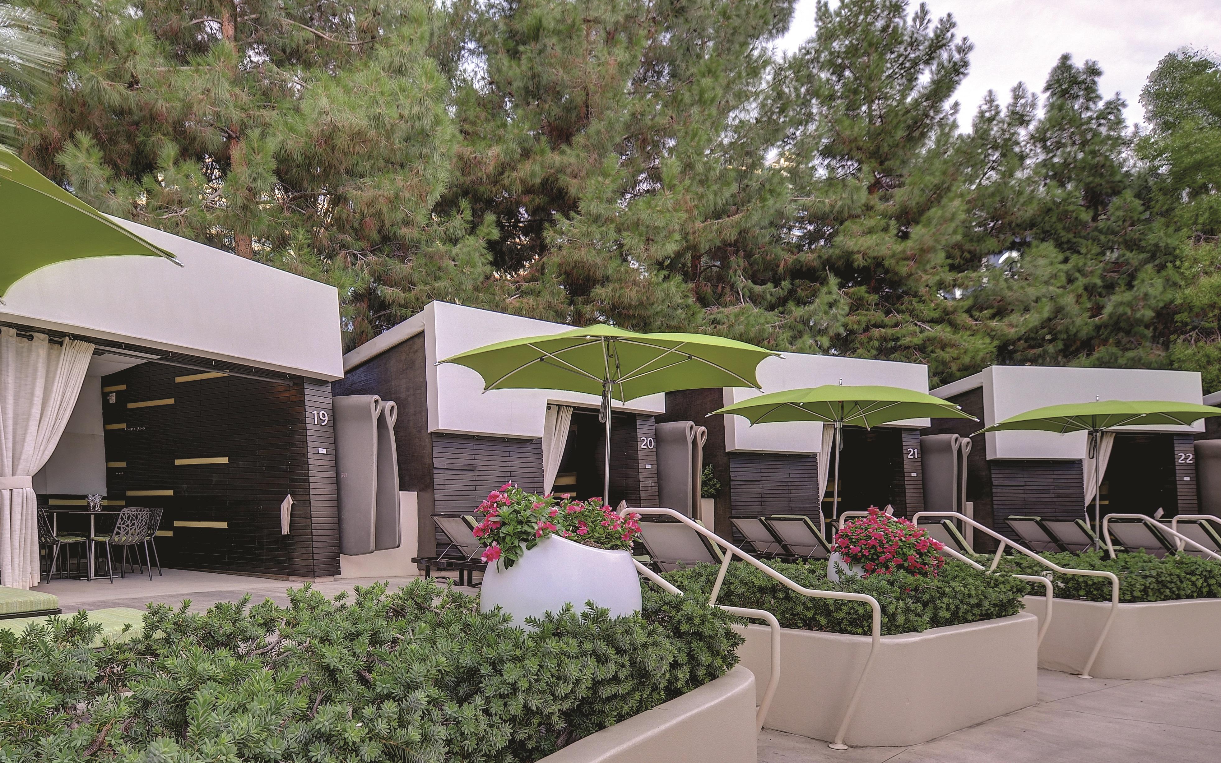 Aria Resort & Casino Las Vegas Ngoại thất bức ảnh The Sanctuary Spa at The Mirage